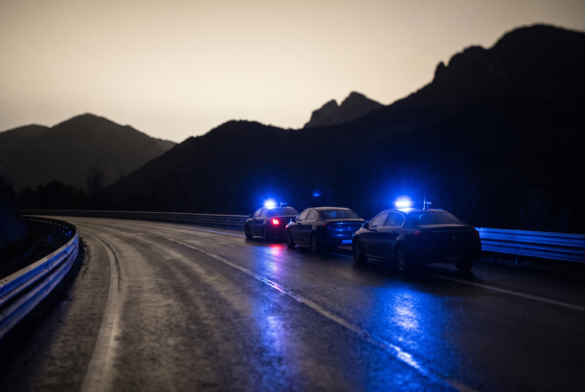 930 kilos de cocaïne saisis dans les Pyrénées-Orientales, deux gendarmes blessés